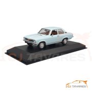 MAXICHAMPS OPEL ASCONA 1/43