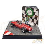 WORLD CHAMPION QWC99011 FERRARI 156 F1 #1 PHILL HILL F1 WORLD CHAMPION 1961 1/43 - Image 2