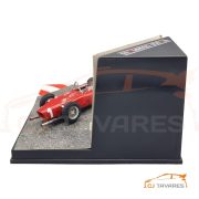 WORLD CHAMPION QWC99011 FERRARI 156 F1 #1 PHILL HILL F1 WORLD CHAMPION 1961 1/43 - Image 4