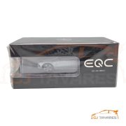 SPARK B6 696 3754 MERCEDES BENZ EQC 400 4MATIC 1/43 - Image 3