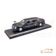 LUXURY DIE CAST  LIMOUSINE PRESIDENTIAL 2009 1/43