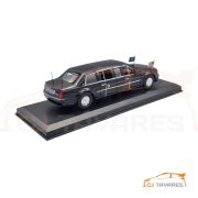 LUXURY DIE CAST  LIMOUSINE PRESIDENTIAL 2009 1/43 - Image 2